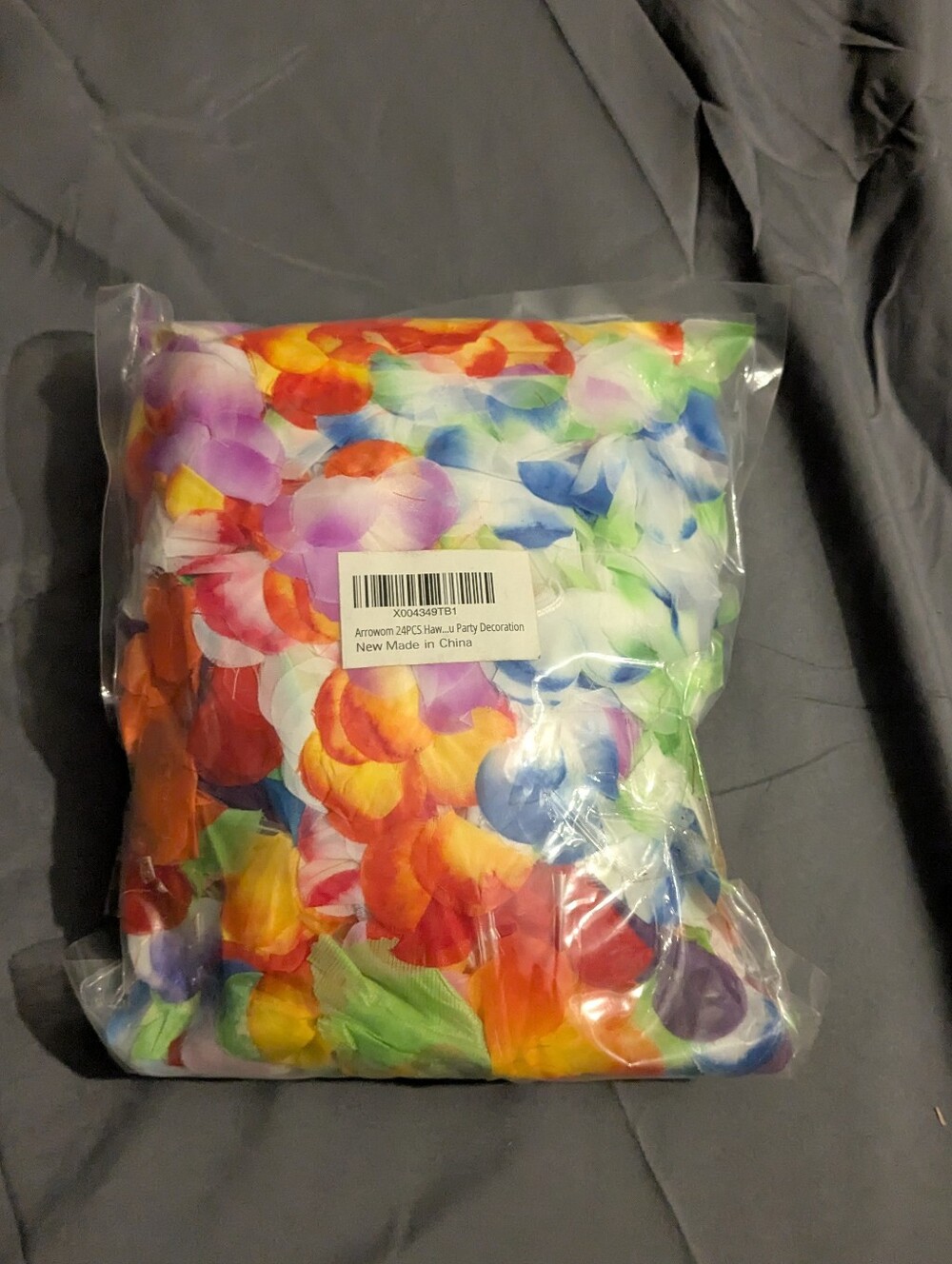 Hawaiian leis - brand new